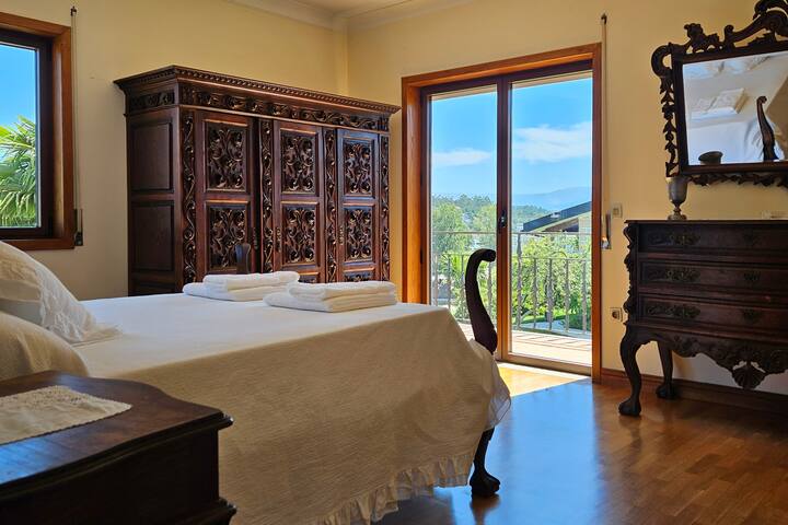 Chumba cha kwanza cha kulala