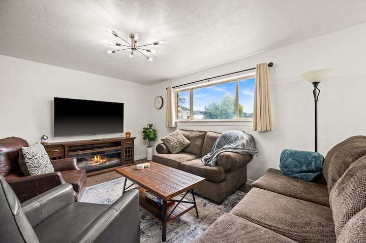 House Near Snowbird, Alta - Hottub, Games - South Jordan, UT