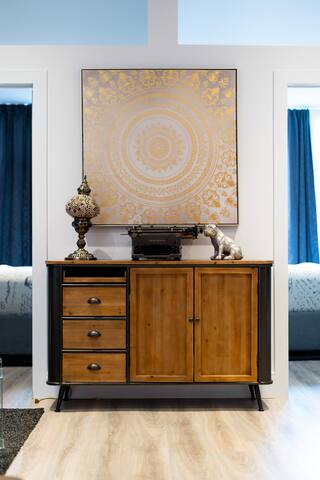 Classy Loft Central Old Montreal 3 bedrooms 3 bath gallery image 4