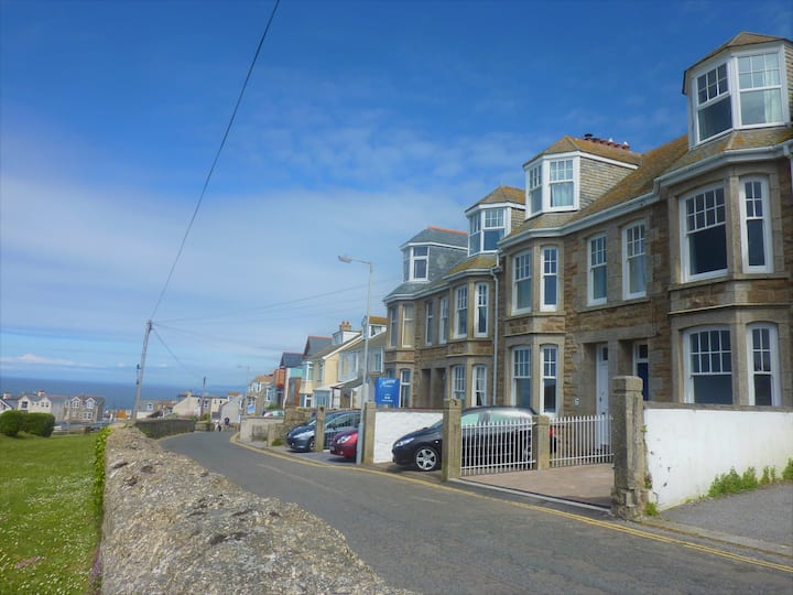 House In St Ives With Sea Views And Parking. - Cornouailles