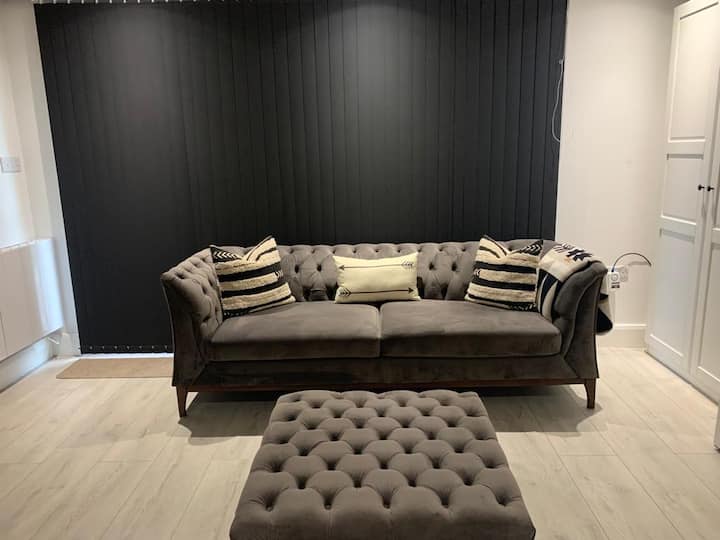 Wembley Elegant Guest House - Harrow