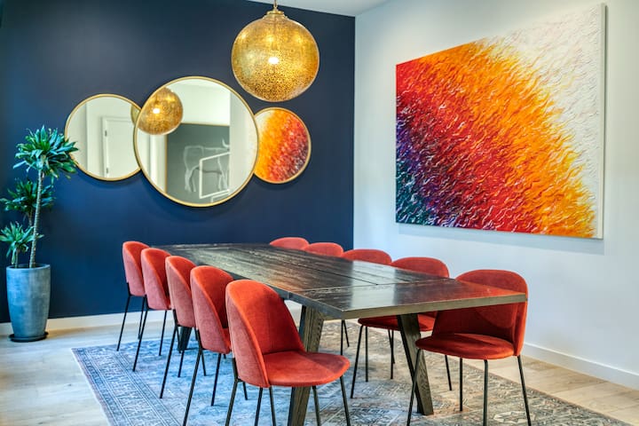 Celebrity Dream Home: Sauna, Cold Plunge, Gym gallery image 2