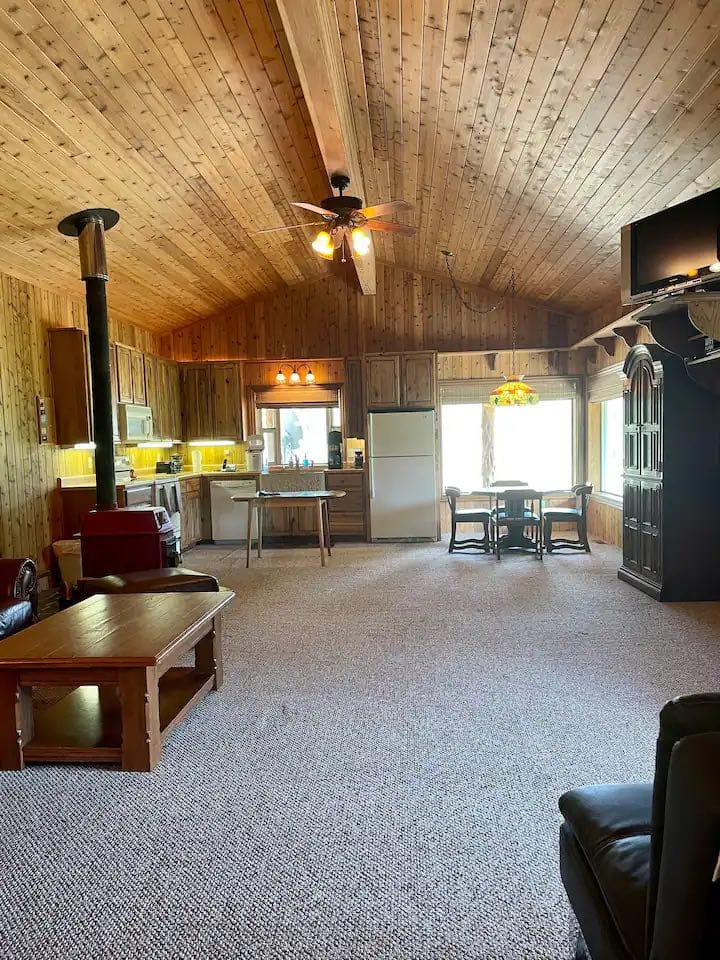 Cozy Cabin River Access With Optional Rv Hook-ups - Oregon