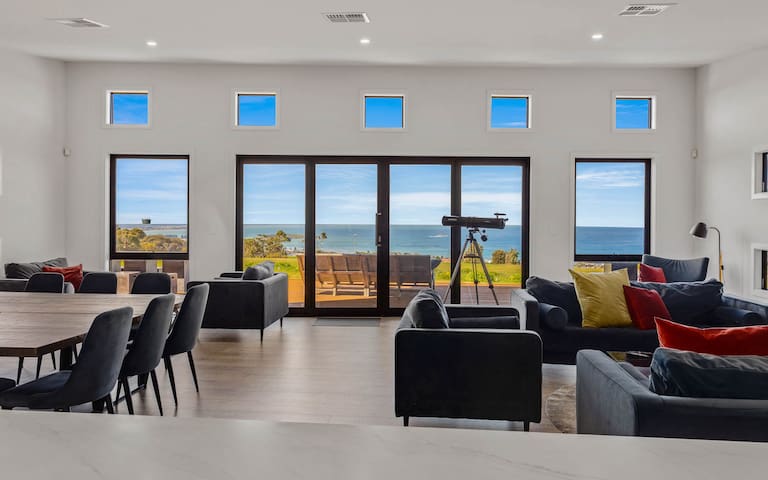 OC Short Stays managed Airbnb listing 2