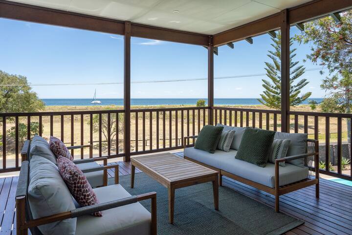 Summer of 81 I Private Properties gallery image 2