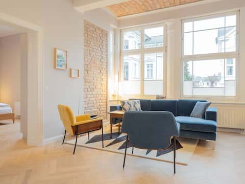 Deluxe Apartment with 2 bedrooms & balcony - No. 4