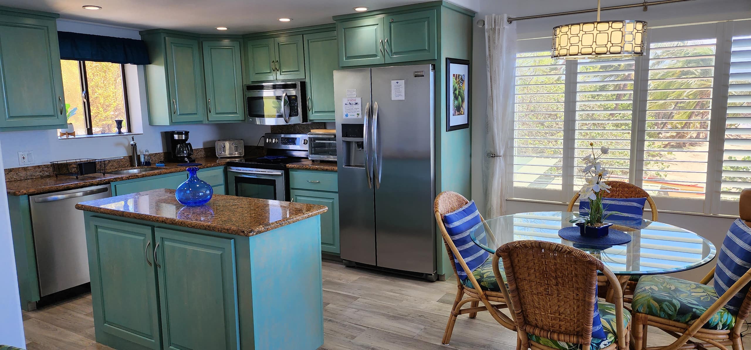 Condo in Kihei · ★4.92 · 2 bedrooms · 3 beds · 2 baths - Image 10