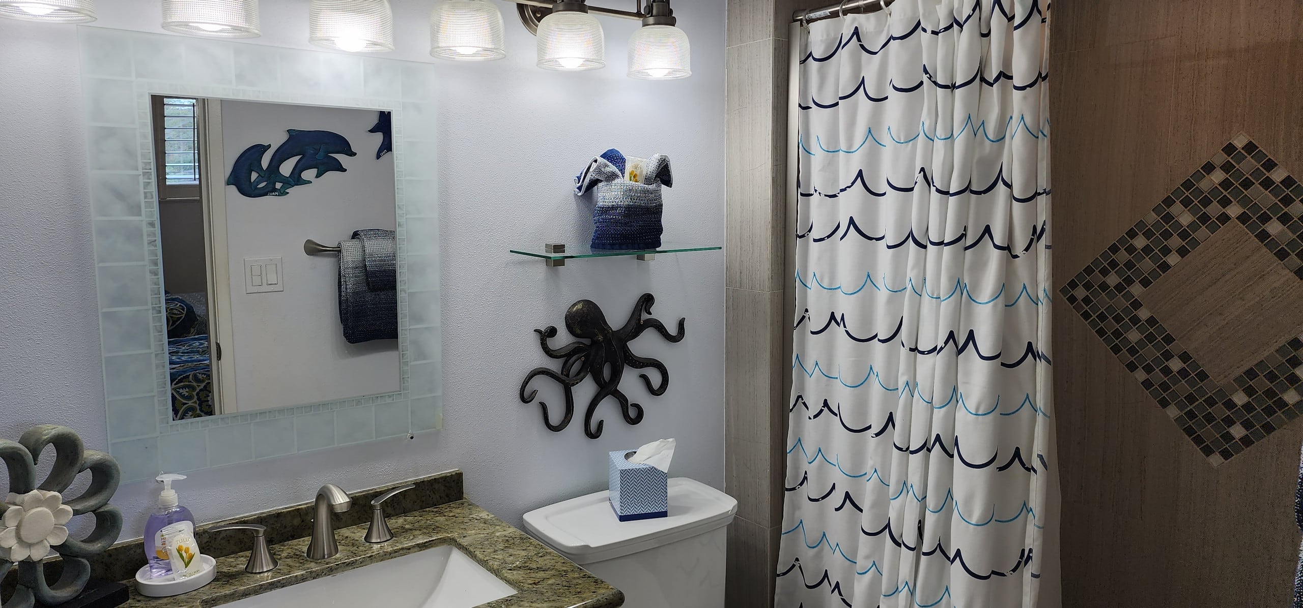Condo in Kihei · ★4.92 · 2 bedrooms · 3 beds · 2 baths - Image 21