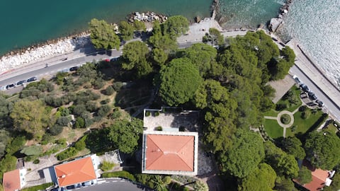 Villa Doria 16P Luxury waterfront near restaurants