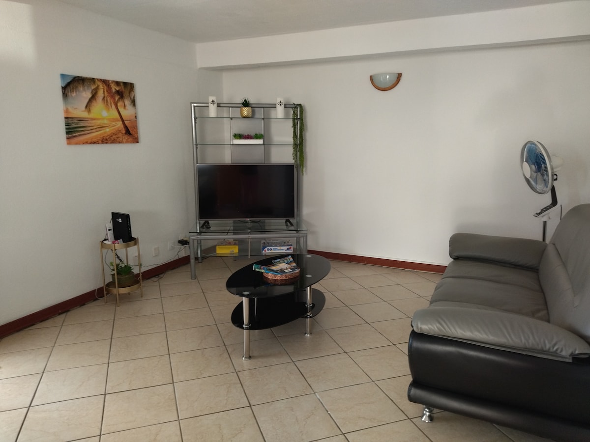 Propiedad de Airbnb exitosa: Villa "Les Bambous". en Sainte Marie