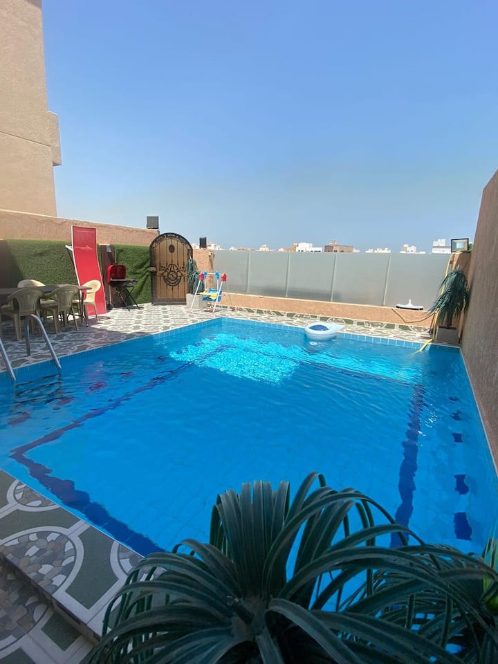 Kuwait City Metropolitan Area Vacation Rentals with Beach Access