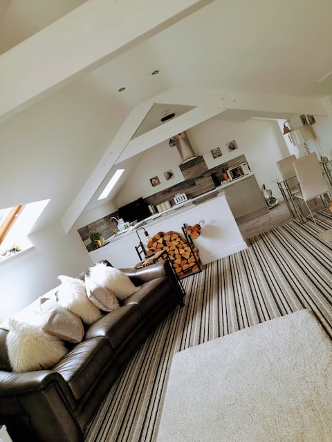 The Old Fire Station
Tregaron