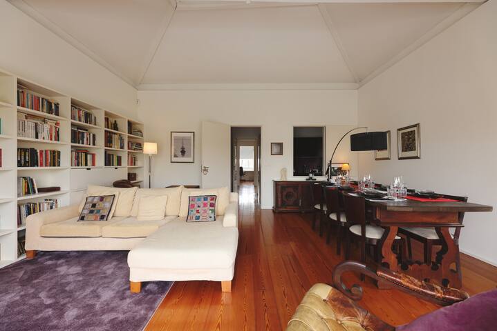 Boavista Sunlit Duplex with Terrace gallery image 4