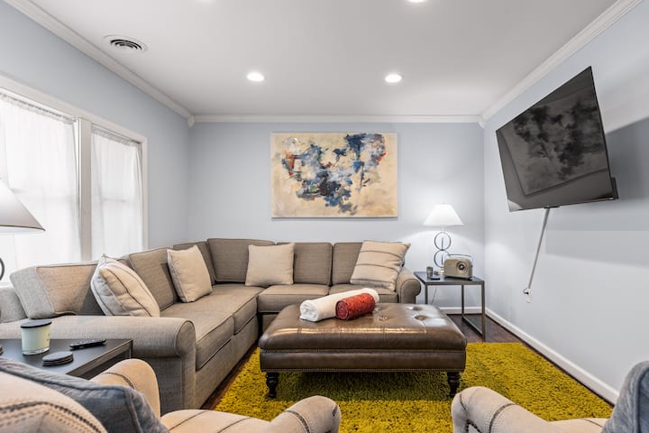 The Bamboo House! Dog-friendly Home N Rva Sleeps 8 - Richmond, VA