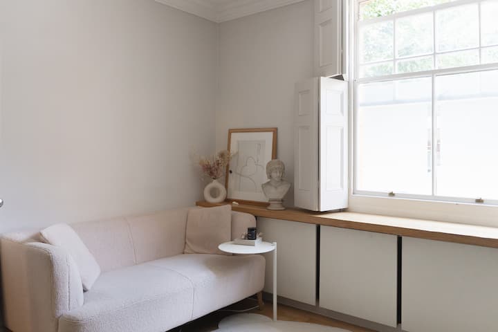 Bohemian Flat On A Quiet Covent Garden Street. - Londres