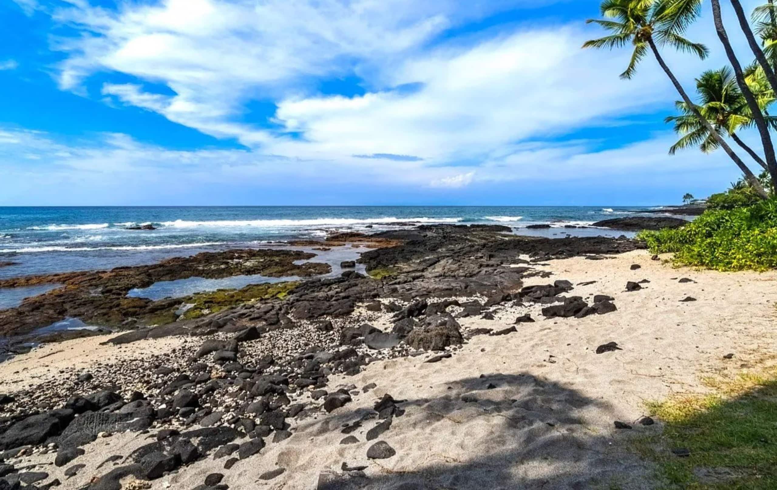 Condo in Kailua-Kona · ★4.65 · Studio · 1 bed · 1 bath - Image 21