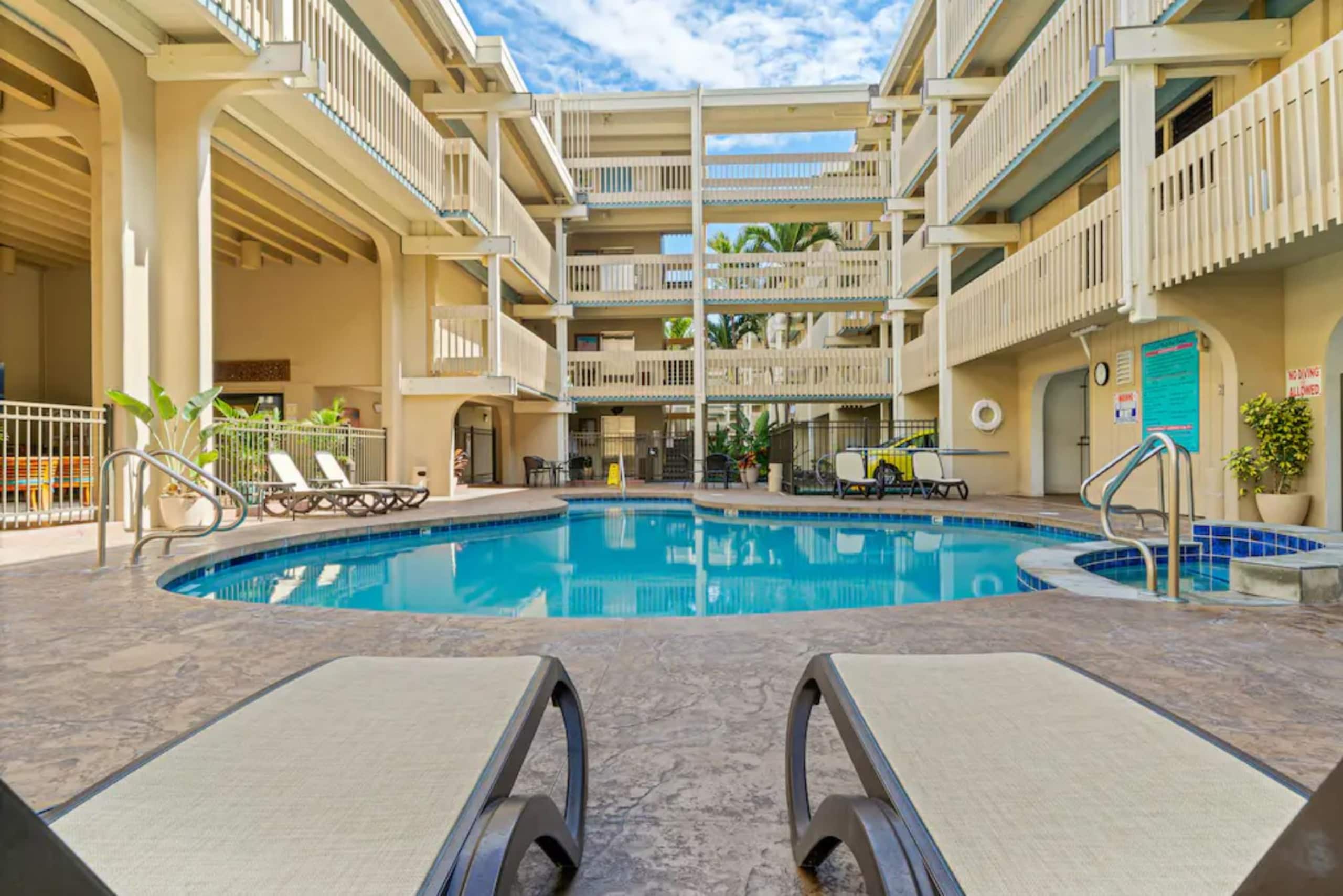 Condo in Kailua-Kona · ★4.65 · Studio · 1 bed · 1 bath - Image 27