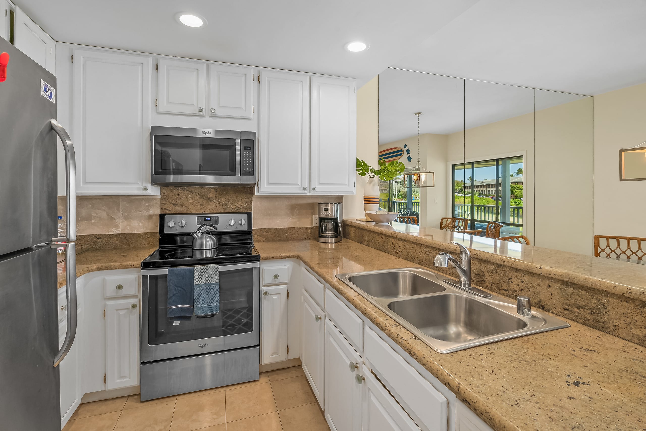Poipu Sands Beach Villa - Image 24