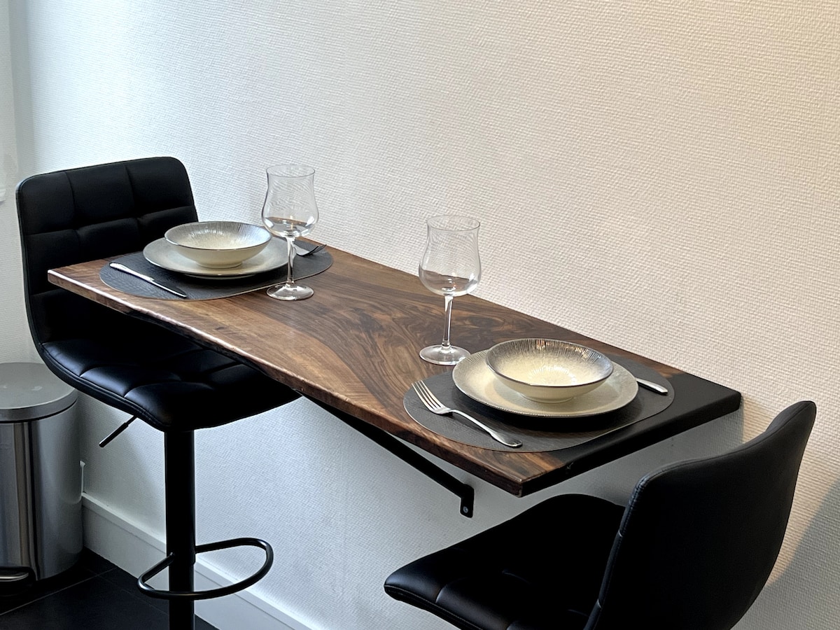 Successful Airbnb property: Hyper center cathedral view in Bourse Esplanade Krutenau