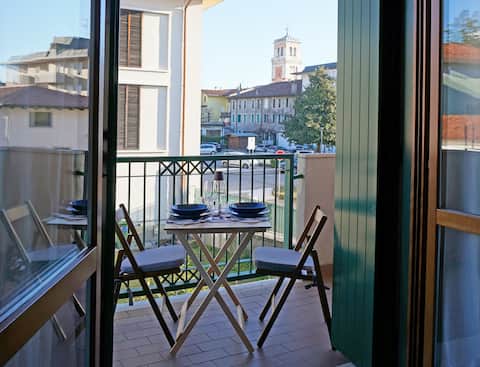 Comfortable Apartment – Close to CRO & USAF Base