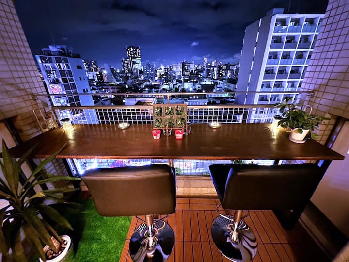 [Kabukicho area on the 10th floor] Walking distance to a bar counter/Shinjuku with a night view/BT/WiFi/washer and dryer