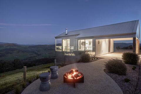 The Lookout by Mt Bellevue - Amazing Views