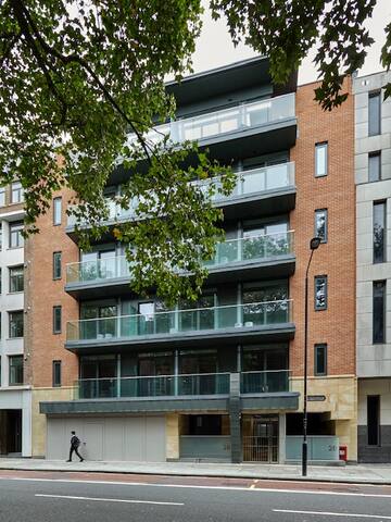 Two bed apartment at Chancery Lane, Holborn gallery image 2