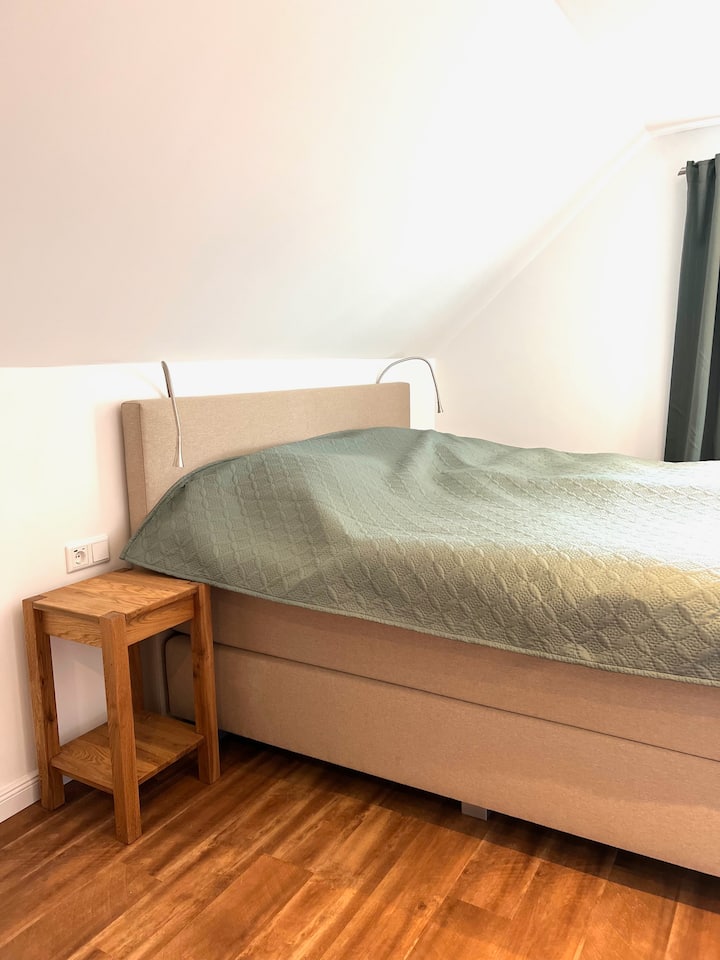 საძინებელი 1