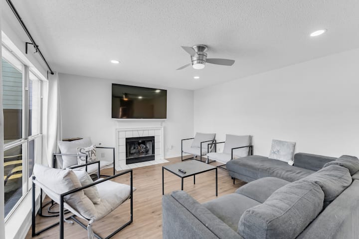 Pool & Spa Close To Att Stadium - Grand Prairie, TX