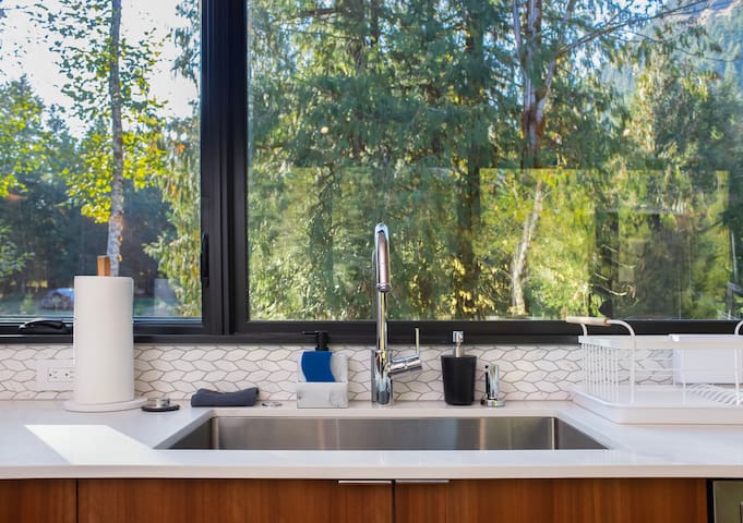 StaySavvy LLC managed Airbnb listing 2