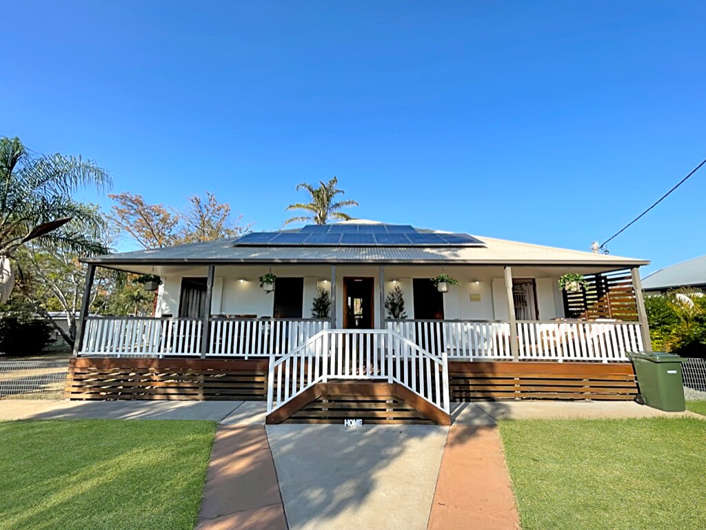 Home on Capper Houses for Rent in Gayndah, Queensland, Australia Airbnb