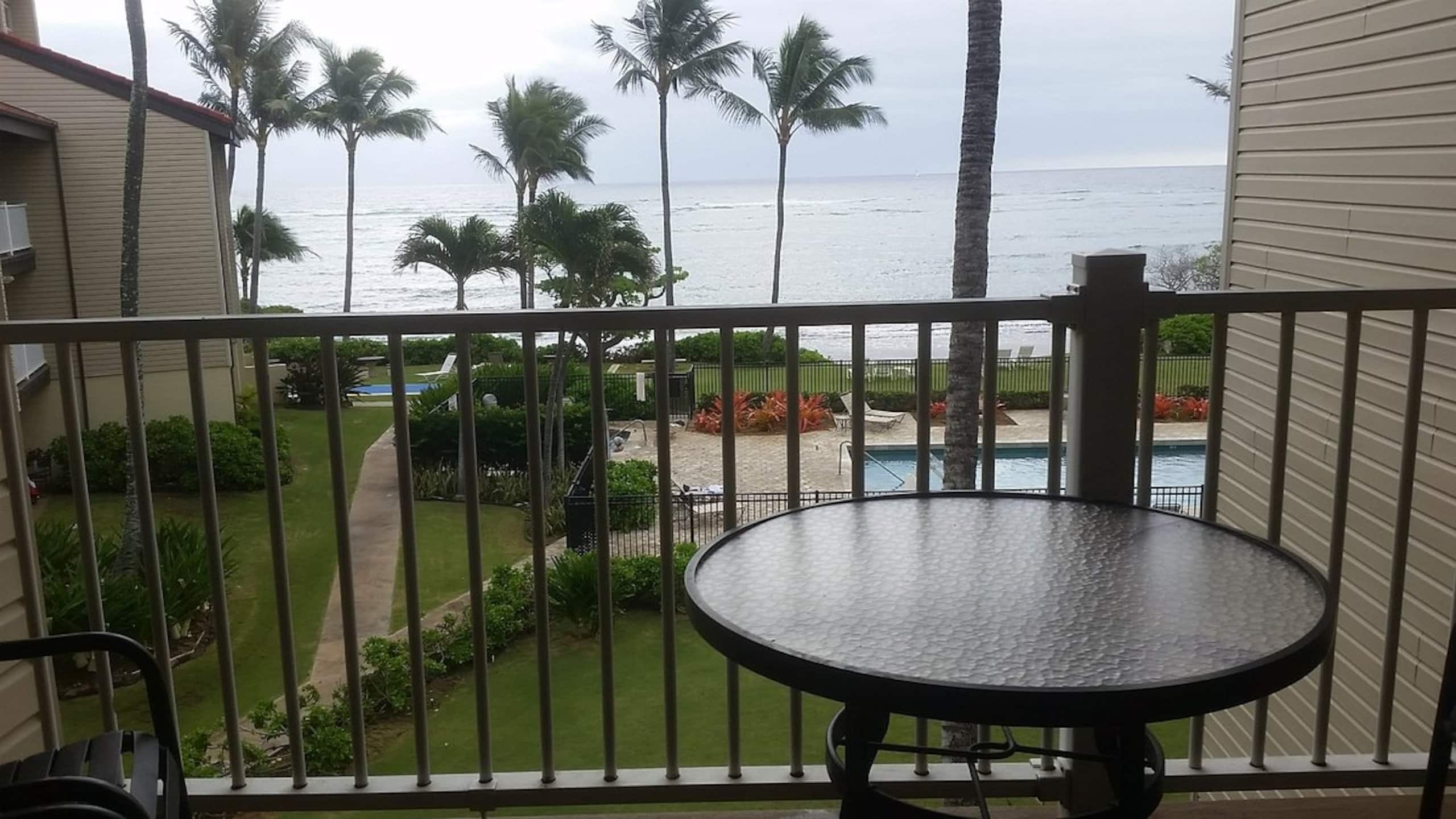 Condo in Kapaa · ★4.56 · 1 bedroom · 2 beds · 1 bath - Image 2