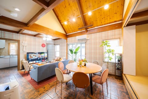 Home with Natural Hot Spring/max10/3Parking/wi-fi