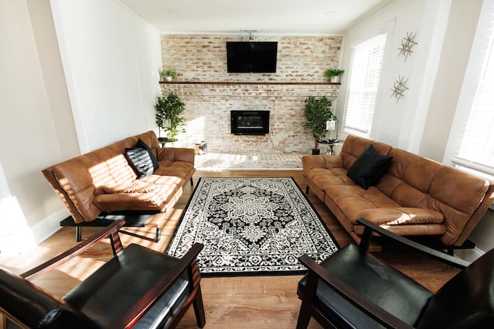 Queen City Bungalow Close To Center City! - Charlotte, NC