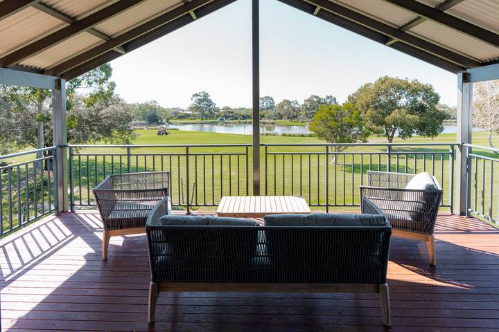 Boodalang House – access to golf course with views