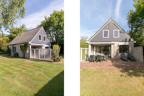 Top Airbnb: Holiday home Zeezwaluw 54 in Wijk 12 Haamstede
