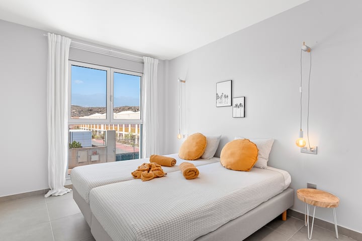 Chumba cha kulala cha pili na vitanda vya mtu binafsi