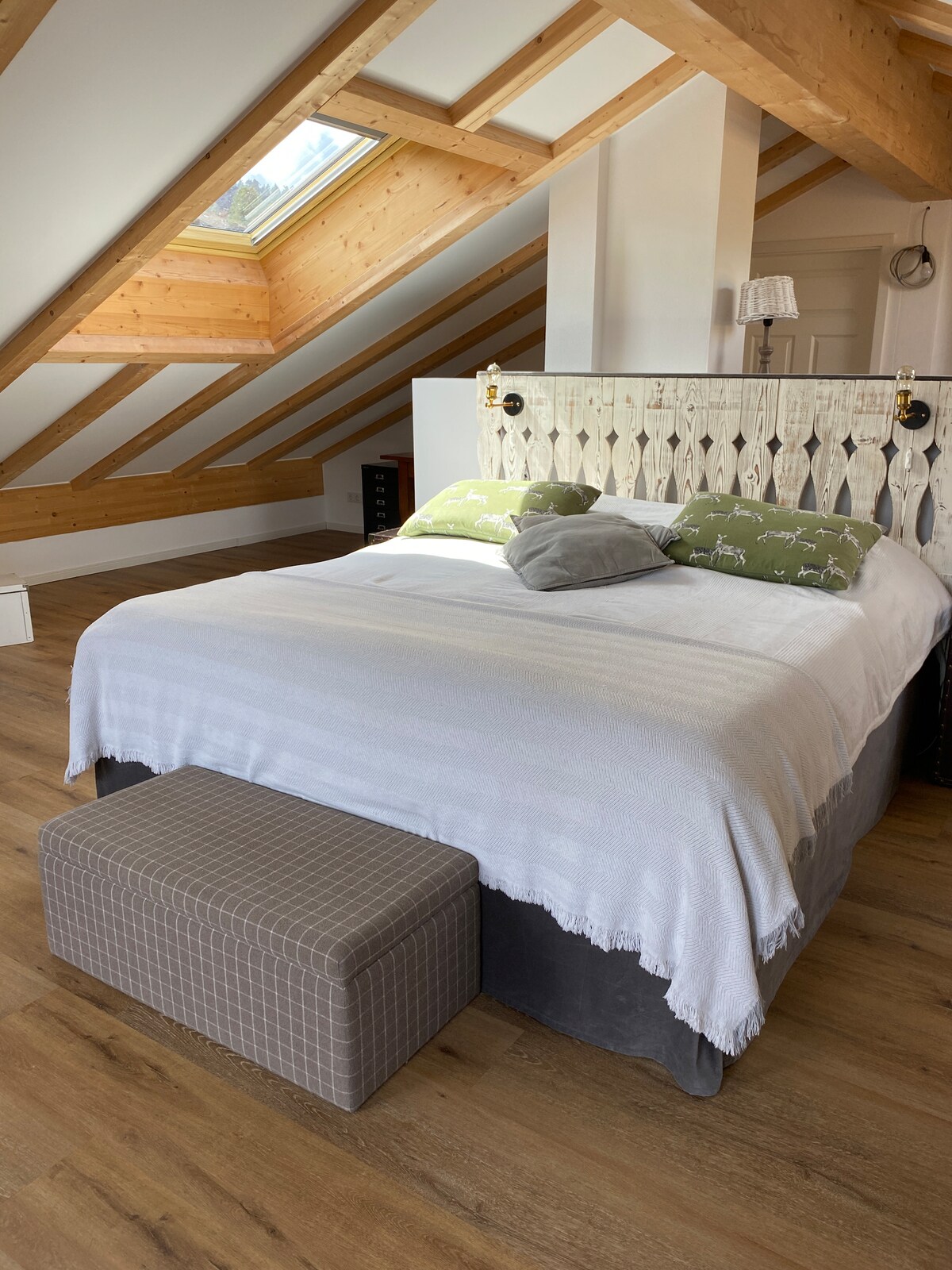 Chumba cha kwanza cha kulala