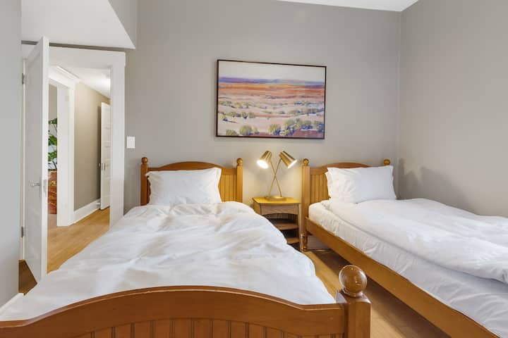 غرفة النوم الثانية: أسرّة مزدوجة