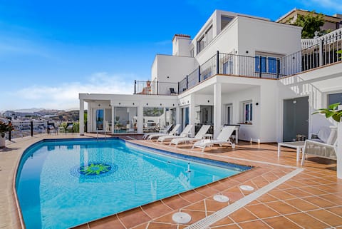 Villa Torremimosas