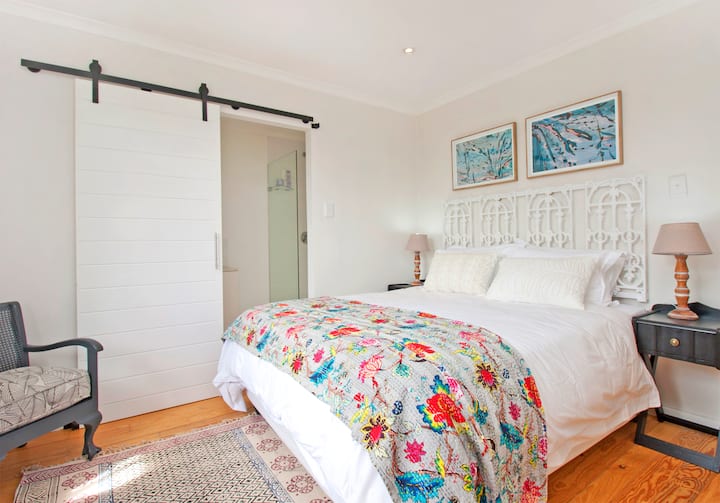 Chumba cha kulala 1 Malkia Kisha