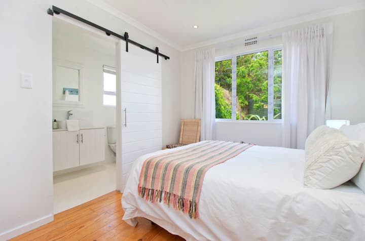 Chumba cha kulala mara mbili basi