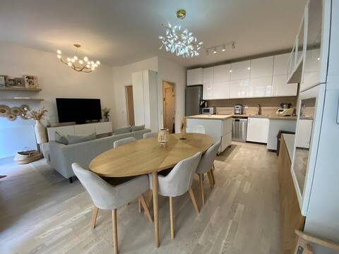 Beautiful garden apartment near La Défense