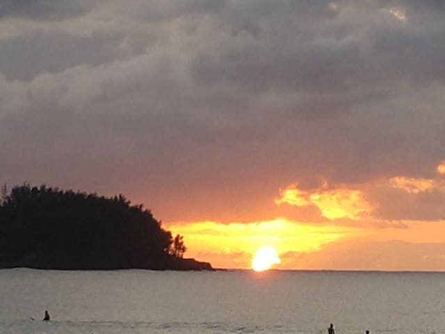 Hokulele Hale – steps to the beach TVR 4188