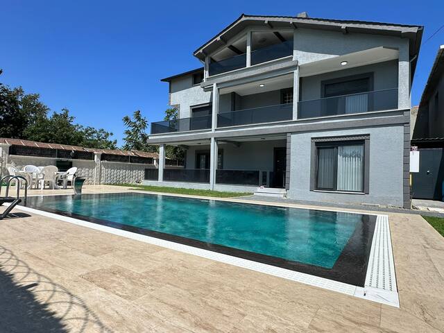 Lux Villa Silivri Kavakli