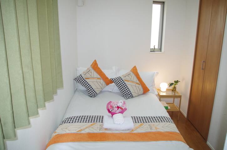 5LDK3toilets: 最近の駅6分・スカイツリー電車1分・浅草電車4分・NRT電車60分