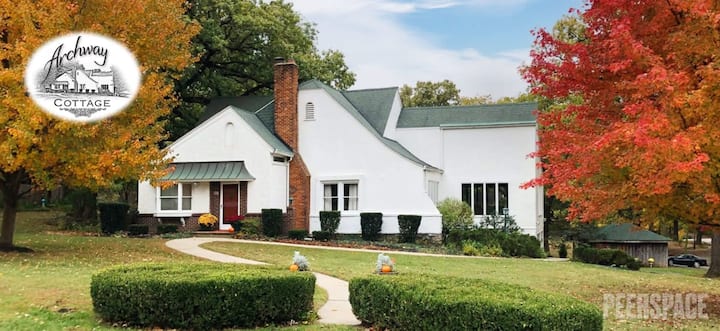 Archway Cottage - Large Vintage 3 Bed Home In Kc - Gladstone, MO