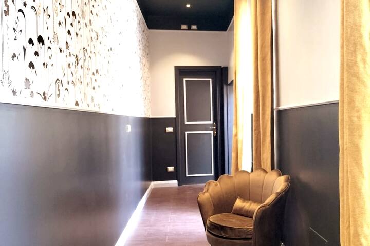 ShadesOfTrastevere(5th fl 6pax) gallery image 5