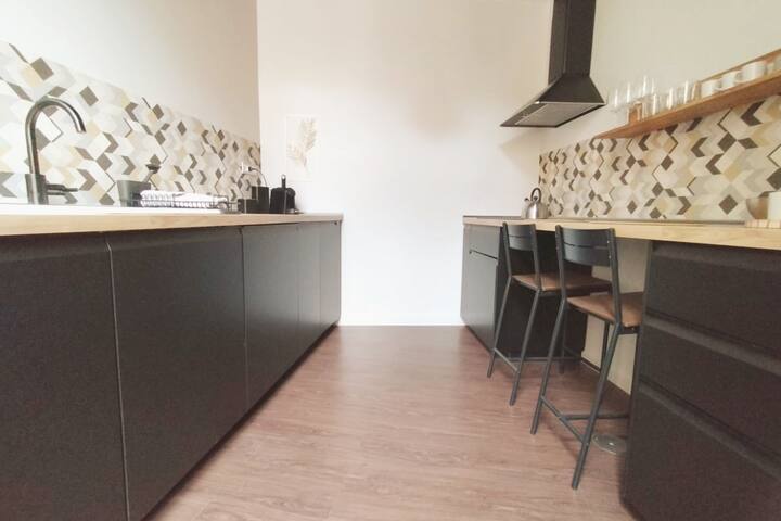 ShadesOfTrastevere(5th fl 6pax) gallery image 3