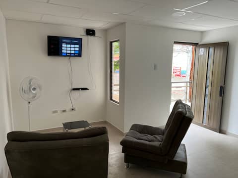 Comfortable Apt with Esquinero balcony